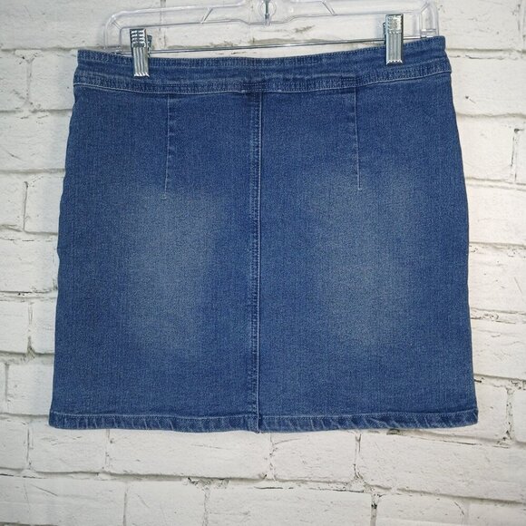 WOMENS UMGEE DENIM SKIRT, ZIP FRONT DETAIL, FRONT POCKETS, SIZE SMALL - Picture 5 of 7